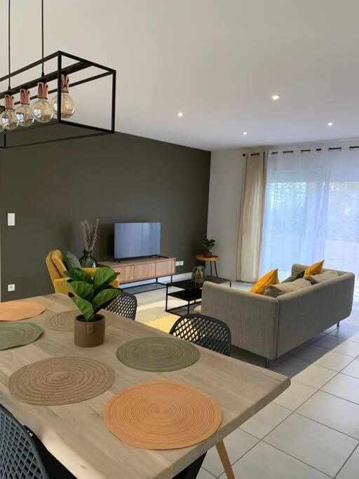 Charmante Villa Châtellerault Dış mekan fotoğraf